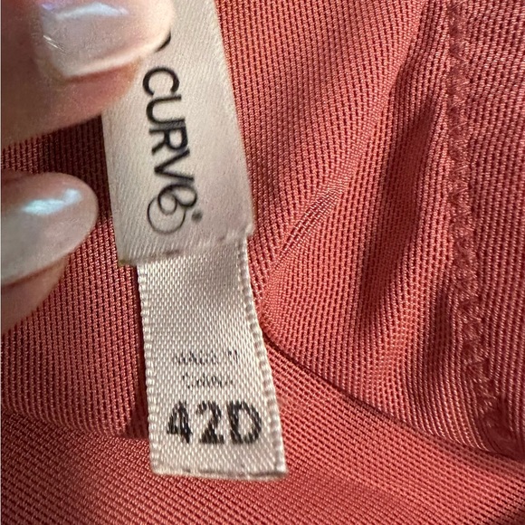 Torrid Curve T-Shirt Bra 42D. - Picture 2 of 3